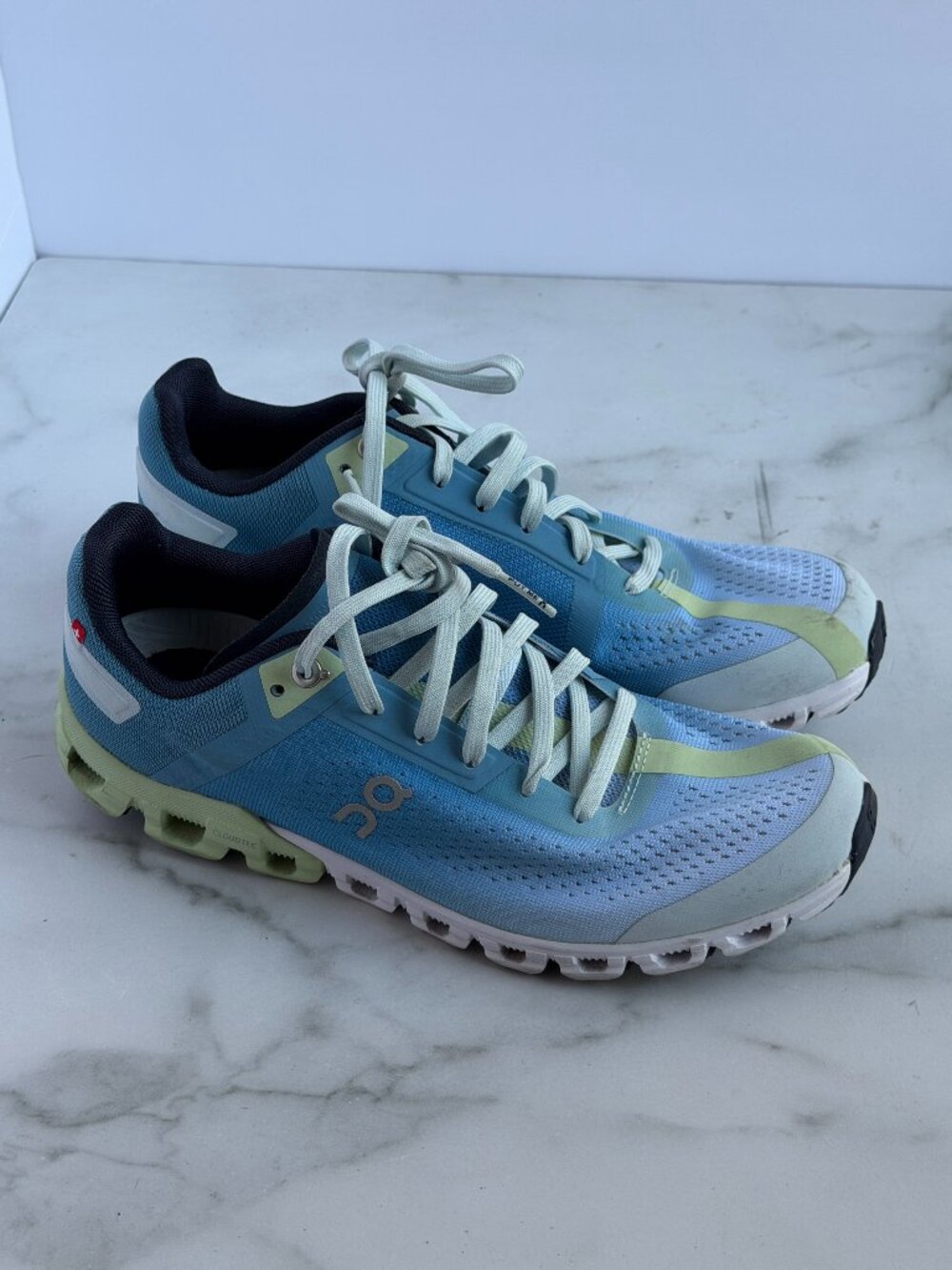 On Cloudflow 3.0 Running Shoes Womens 8.5 Niagara Meadow Blue Green
